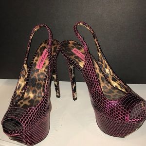 Brand new Betsey Johnson  heels